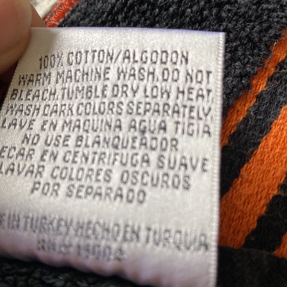 Hallowe’en Embroidered Hand Towels - Picture 8 of 9